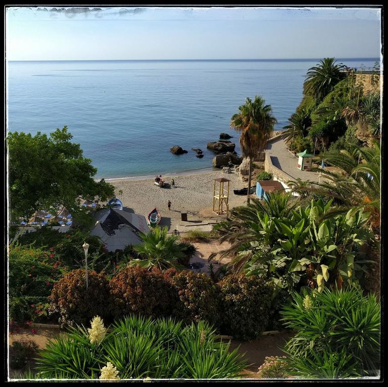 Hostal Andalucia Nerja Exterior photo