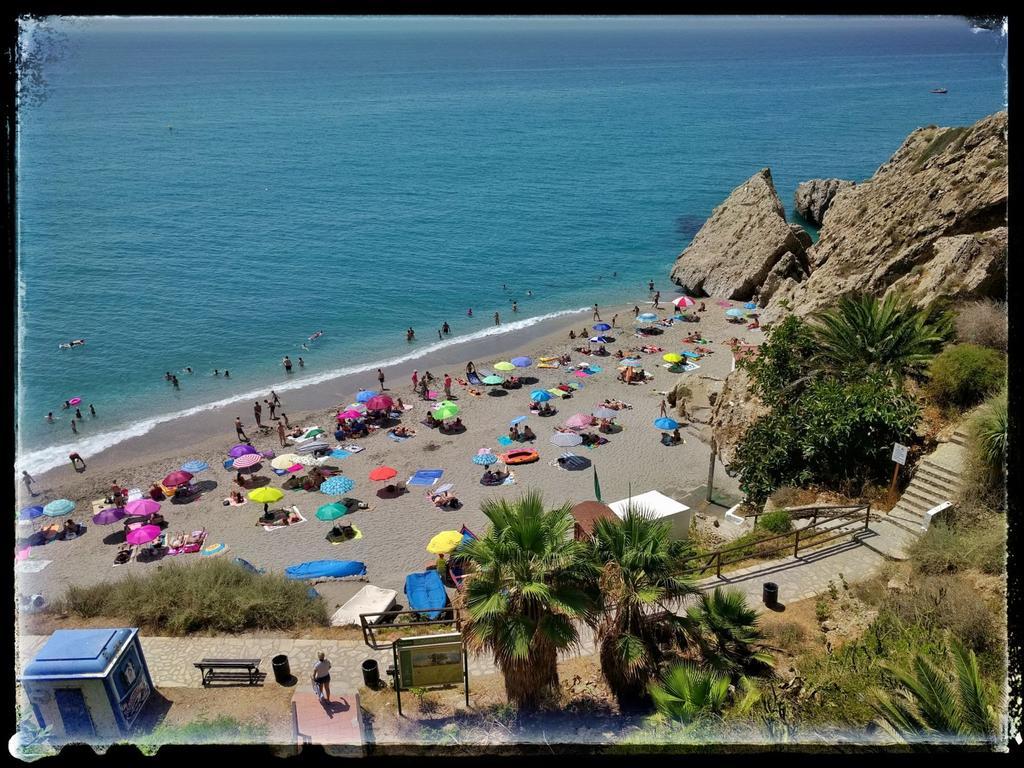 Hostal Andalucia Nerja Exterior photo