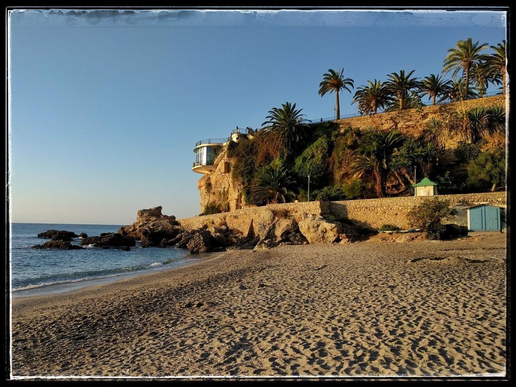Hostal Andalucia Nerja Exterior photo