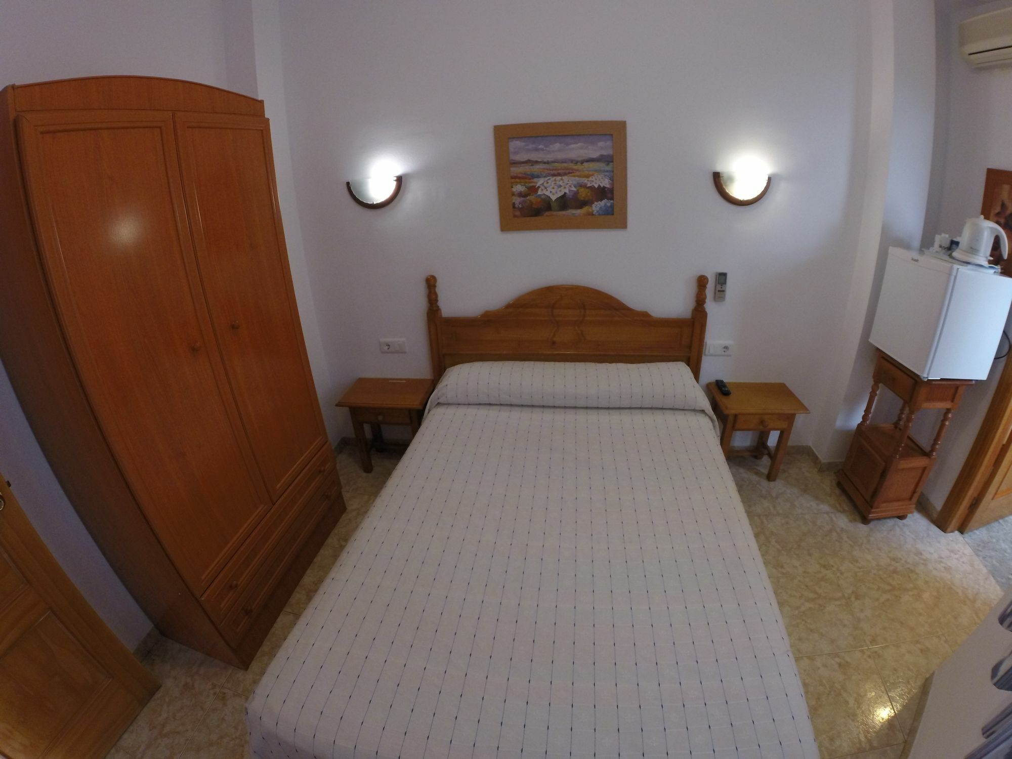 Hostal Andalucia Nerja Exterior photo
